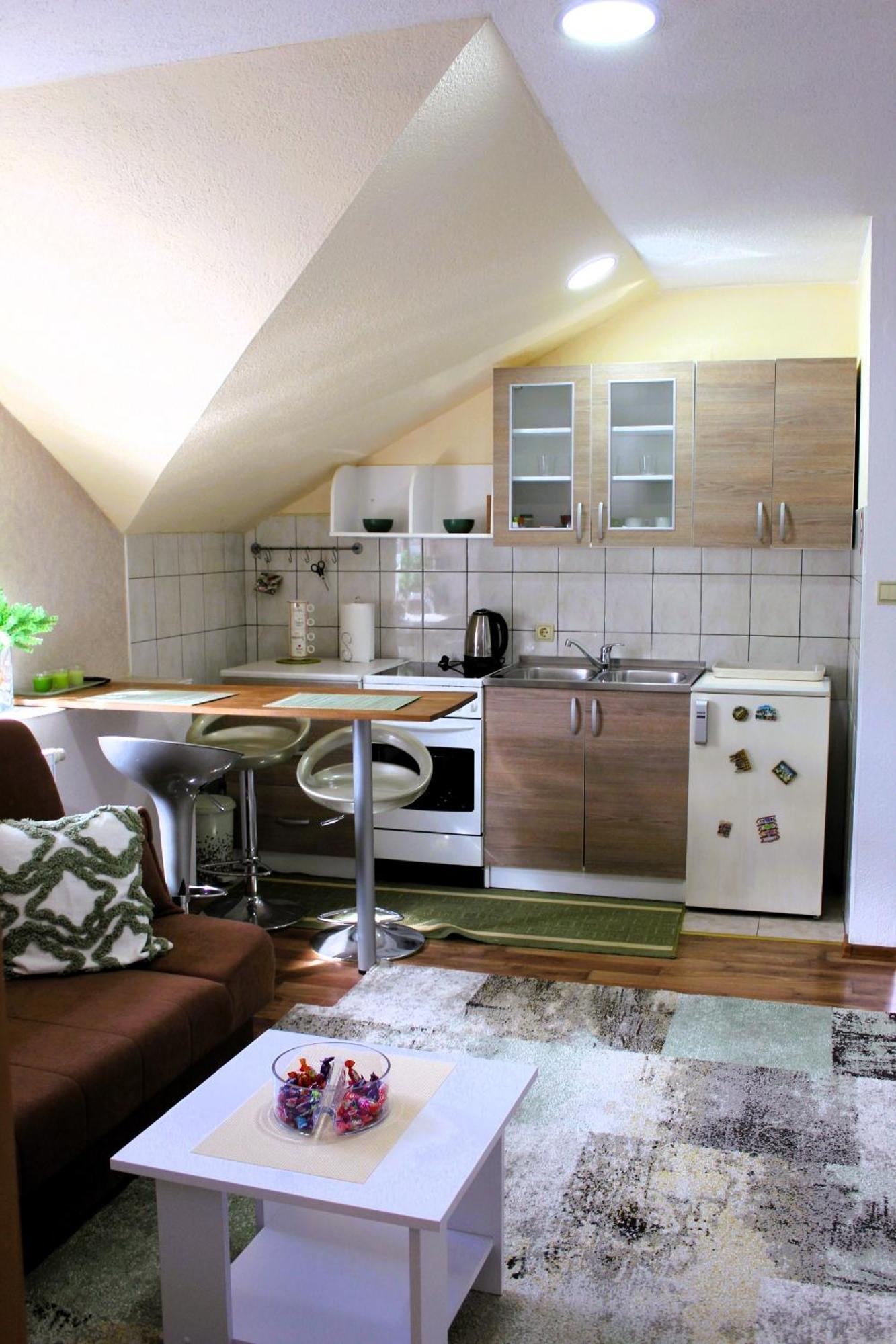 Svila Apartmani Бихач Экстерьер фото